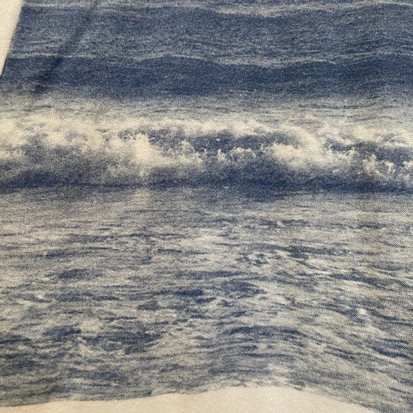 Graphic Tee - Picture 4 of 5